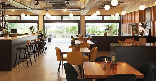 Отворени работни позиции во Fames Lounge and Coffee Bar